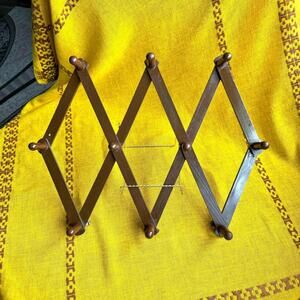 Vintage 10 Peg Accordian Rack Entryway Hooks Dog Leash Rack Mug Rack Peg Rack